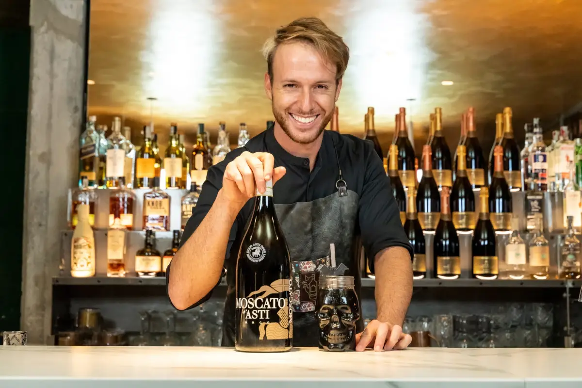 Giorgio Facchinetti, flair bartender e brand ambassador del Consorzio dell&rsquo;Asti Spumante e del Moscato d&rsquo;Asti Docg 