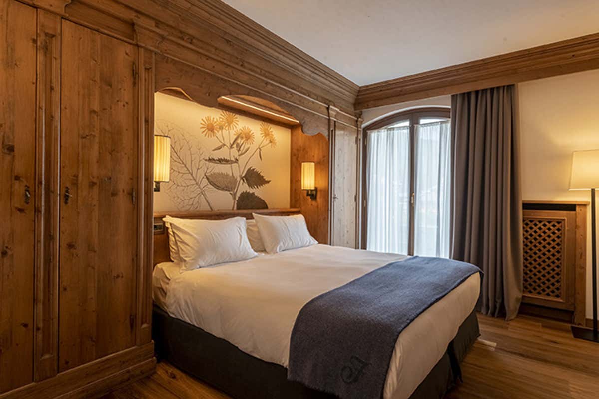 Camera Superior Foto: Gabriele Basilico Tofana - Freccia nel Cielo, si torna in pista! Tra sci ed esperienze gourmet