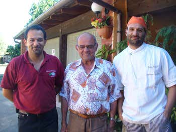 La famiglia Ponti che gestisce Cascina Baraggiola a Sizzano