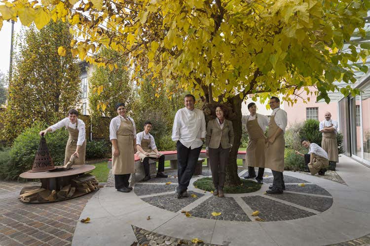 La famiglia Scarello fa 130 anni di attivit&agrave; Festeggiamenti al ristorante Agli Amici