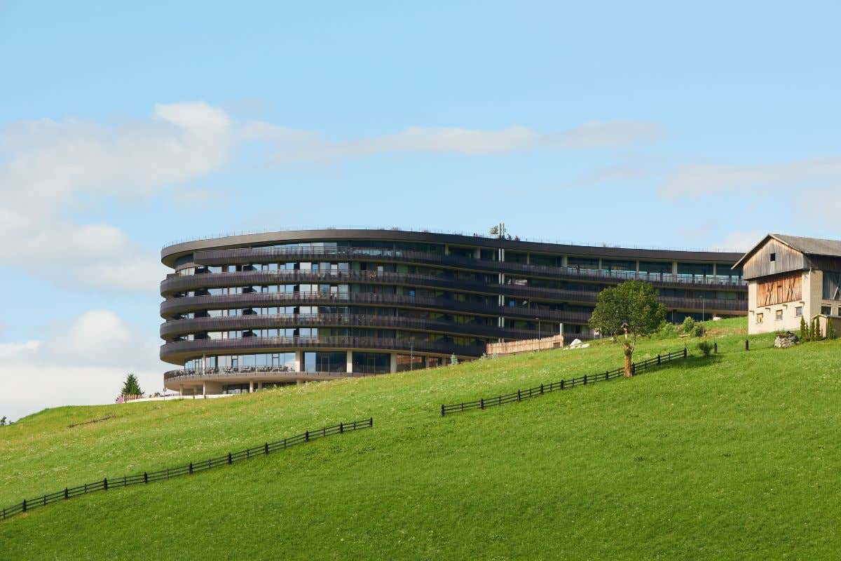 Familiamus a Maranza: il primo hotel 5 stelle dei Familienhotels Familiamus a Maranza: il primo hotel 5 stelle dei Familienhotels