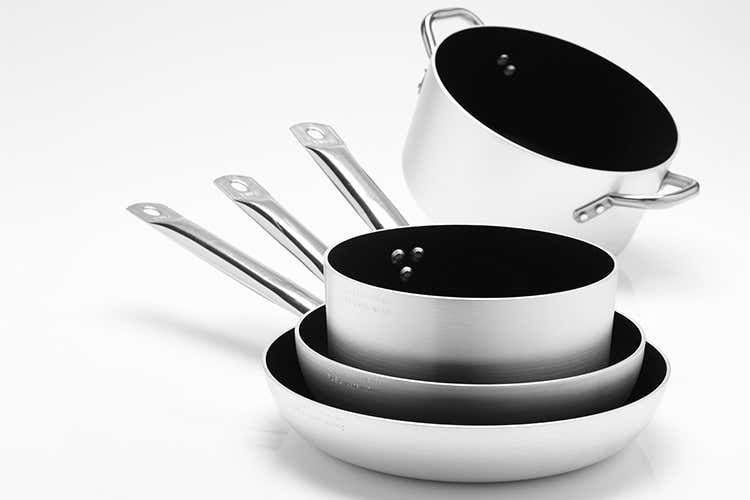 (Fasa Pentole, dal 1960 strumenti di cottura per i professionisti)