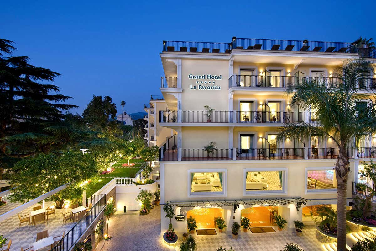 Zest: il nuovo capitolo della cucina mediterranea a Sorrento