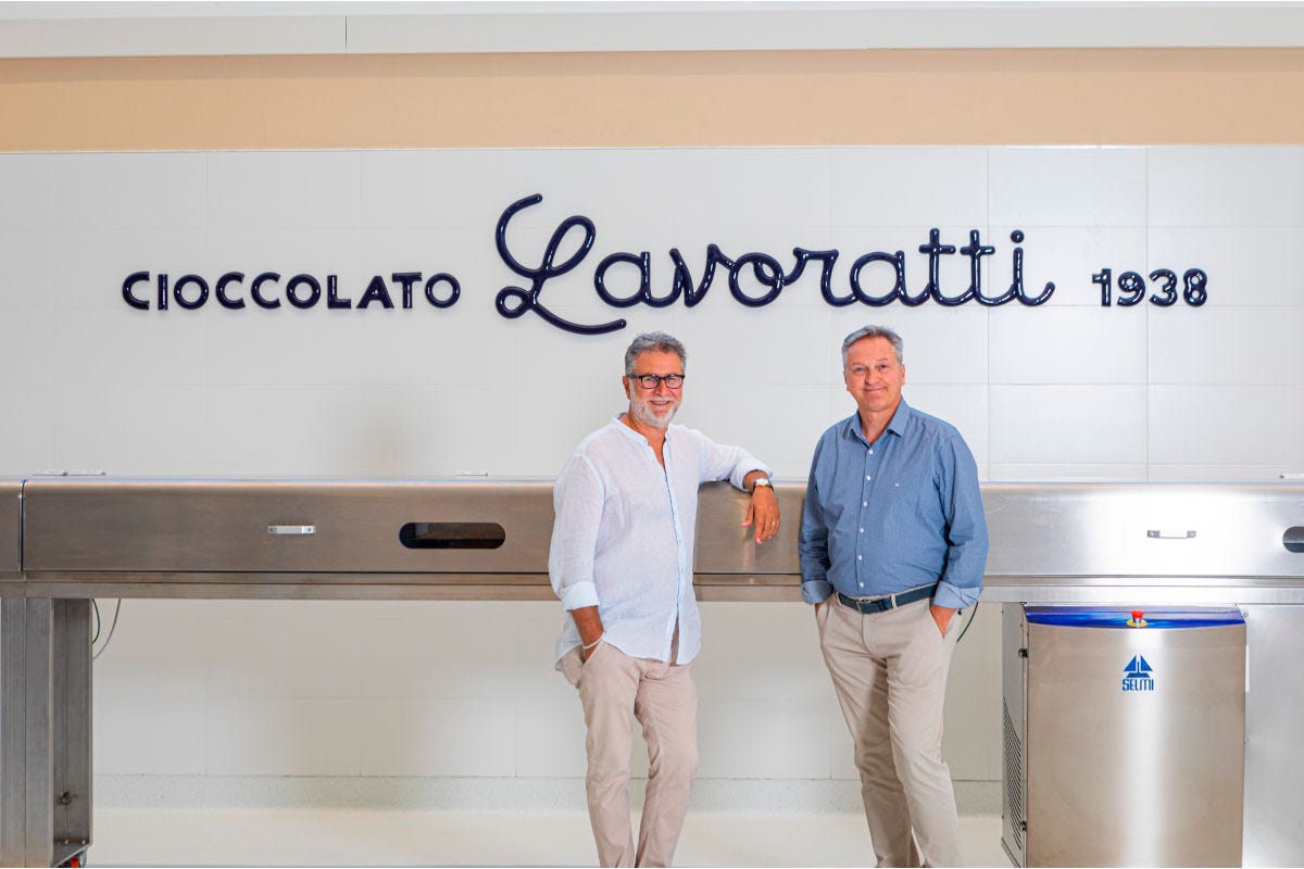 Fabio Fazio and Davide Petrini in the company Fabio Fazio king of chocolate: saves the Lavoratti laboratory