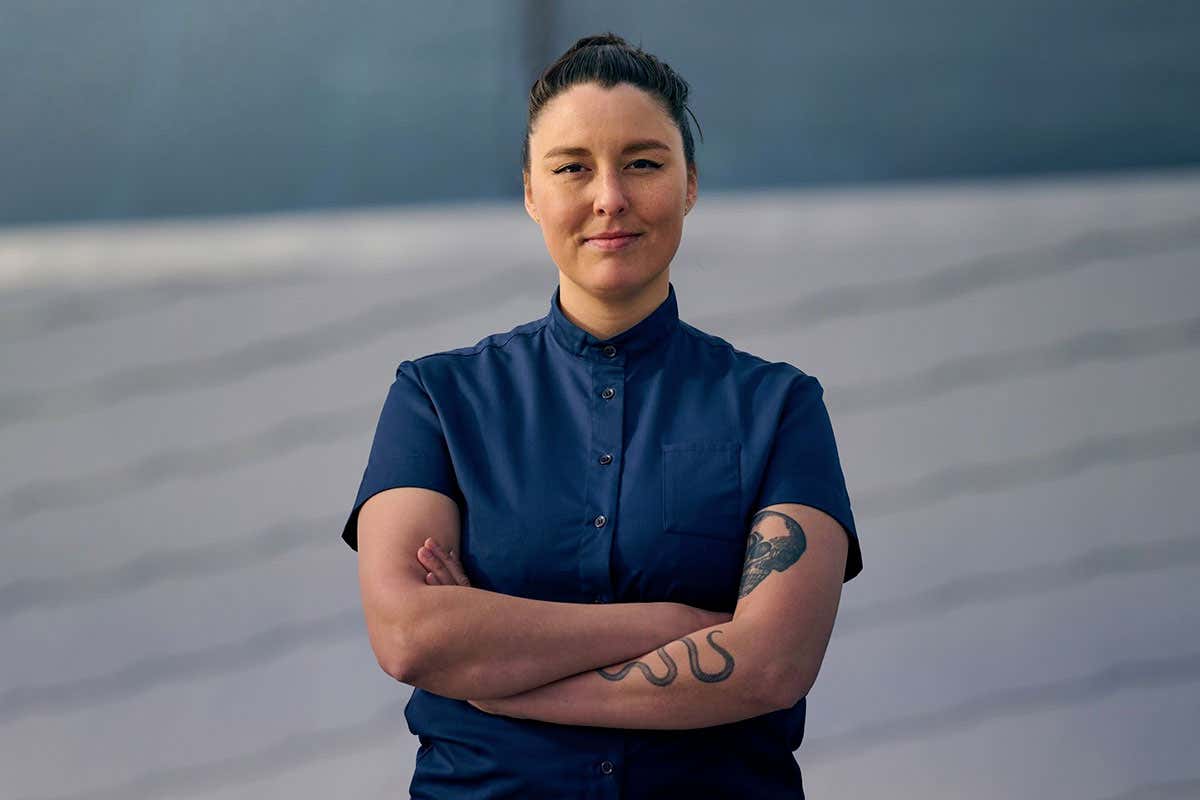 Il ristorante galleggiante nel fiordo di Hardanger che sembra un occhio di salmone