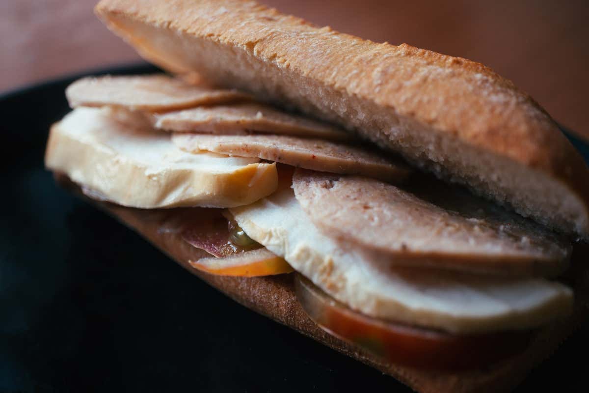 Tra le colline umbre spuntano i salumi di pesce: il laboratorio di Sapore di Mare