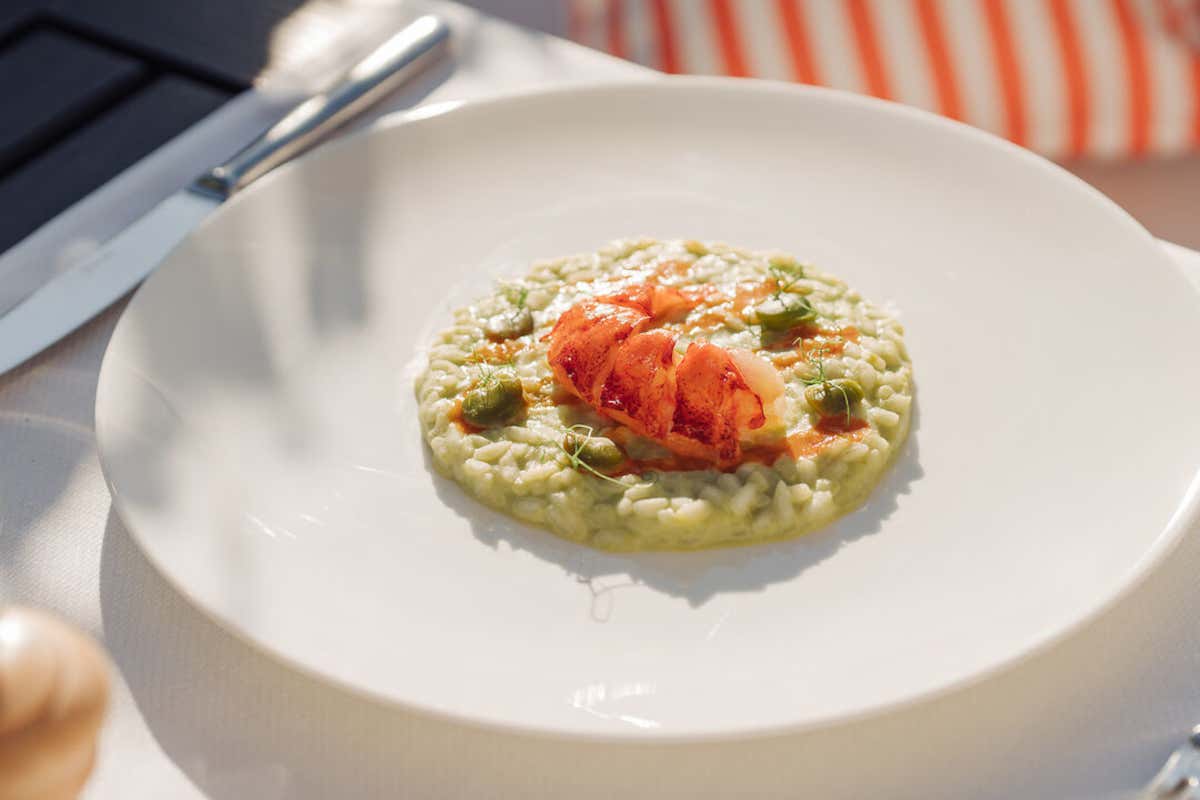 Un resort balneare in Svizzera? Ad Ascona tra spiaggia privata e sport acquatici