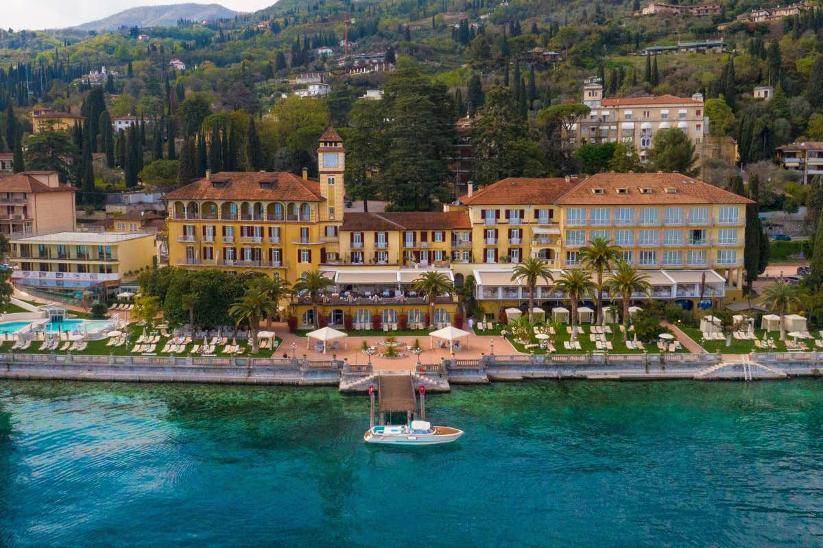 Valerio Dallamano al Grand Hotel Fasano: il ritorno alle radici sul lago di Garda Valerio Dallamano al Grand Hotel Fasano: il ritorno alle radici sul lago di Garda