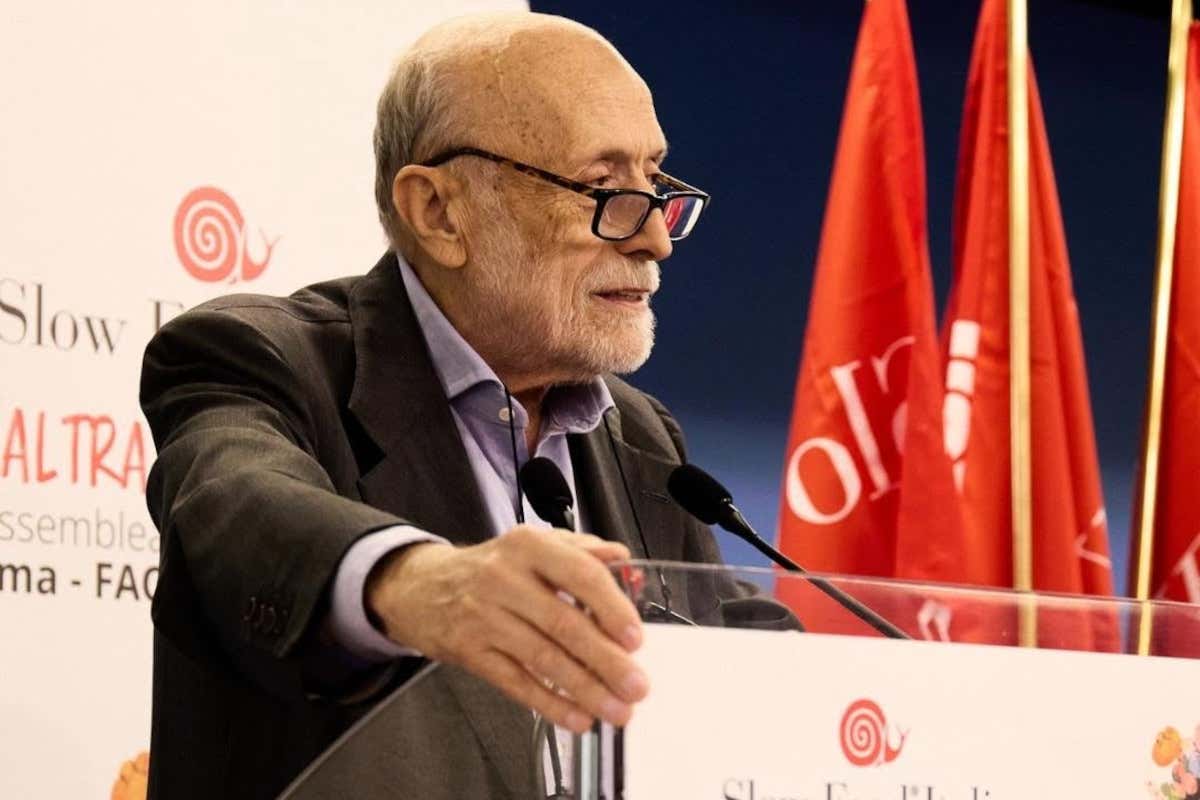 Slow Food Day celebra i 40 anni del movimento e ricorda il fondatore Carlo Petrini, scomparso a fine maggio 2026 Slow Food Day 80 eventi per celebrare i 40 anni e ricordare Carlo Petrini
