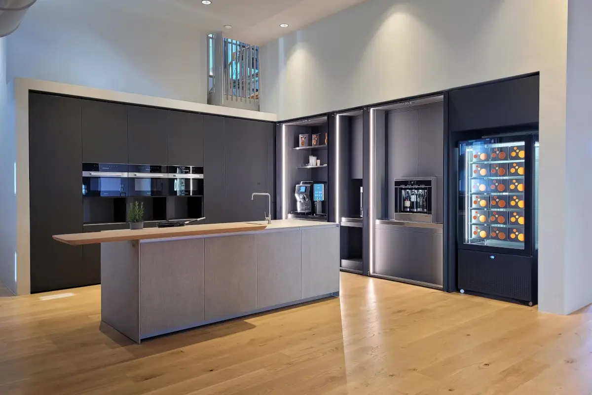 Feel@home A Milano nasce Feel@Home, progetto hi-tech di food design