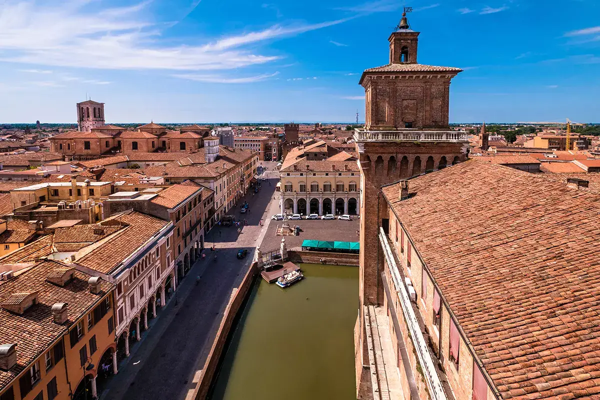 Da Ferrara a Comacchio, in bici e sull&rsquo;acqua nella terra della dolce vita
