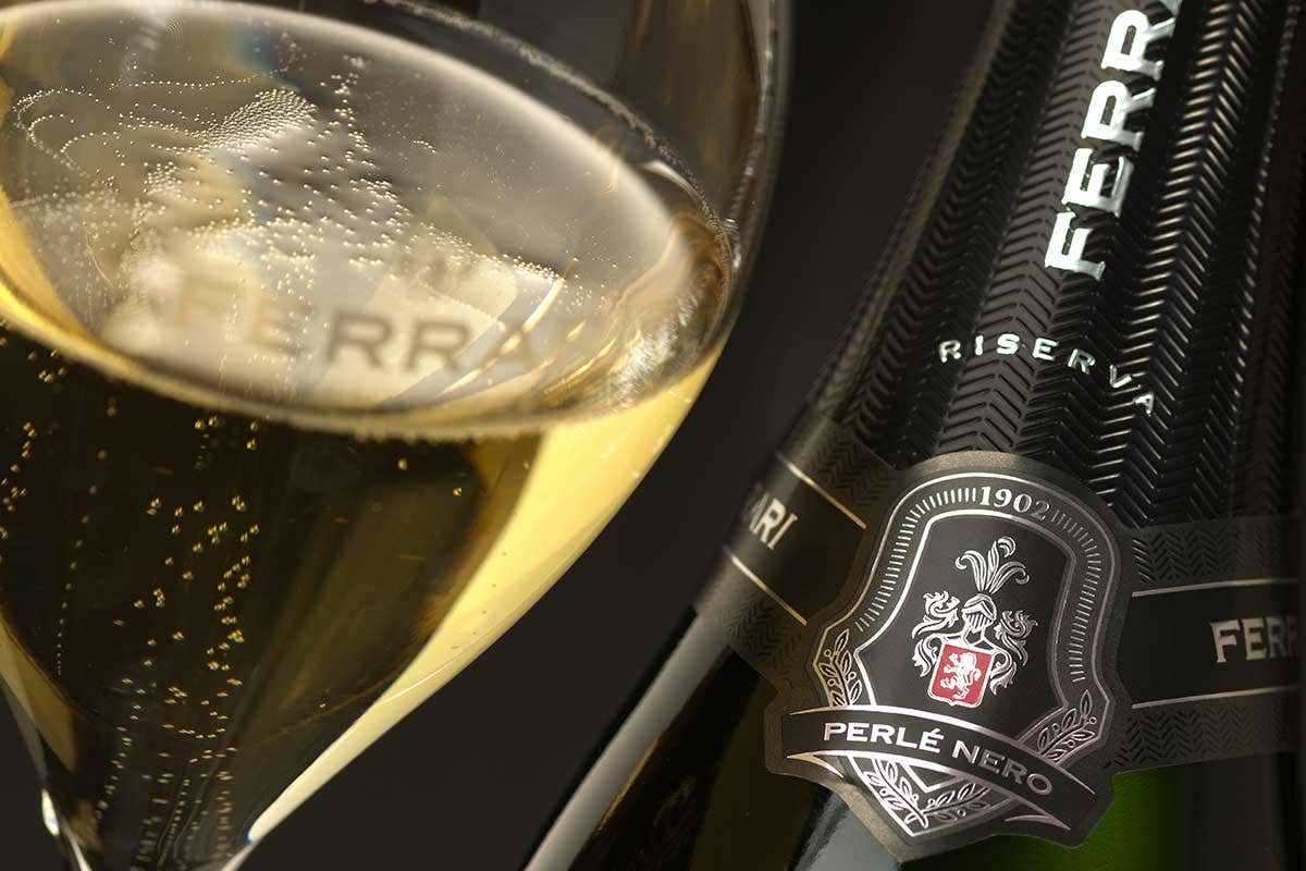 Ferrari Perl&egrave; Nero Riserva 2012 L'Italia fa incetta di medaglie a The Champagne