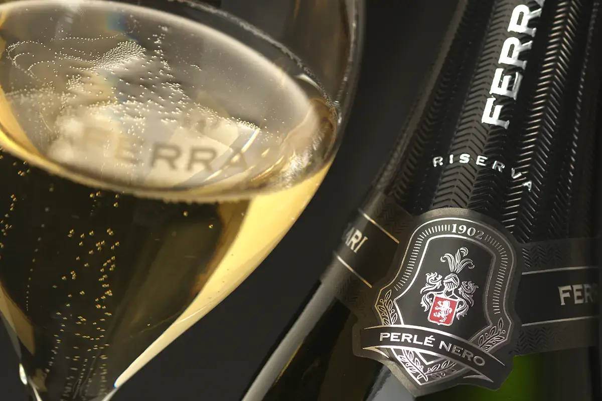 Ferrari Perl&egrave; Nero Riserva 2012 L'Italia fa incetta di medaglie a The Champagne