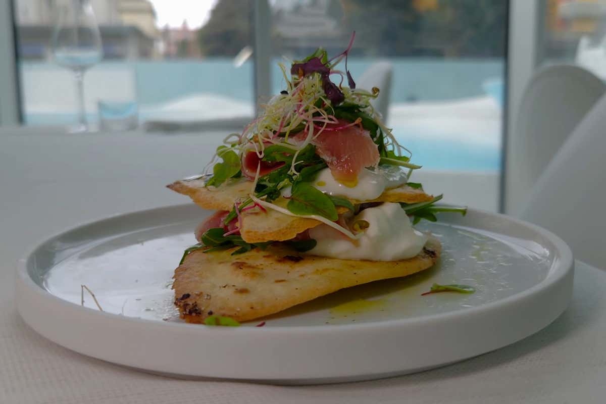 Piadina e tè semi-ossidato: l’abbinamento che racconta la nuova colazione gourmet Piadina e tè semi-ossidato: l’abbinamento che racconta la nuova colazione gourmet