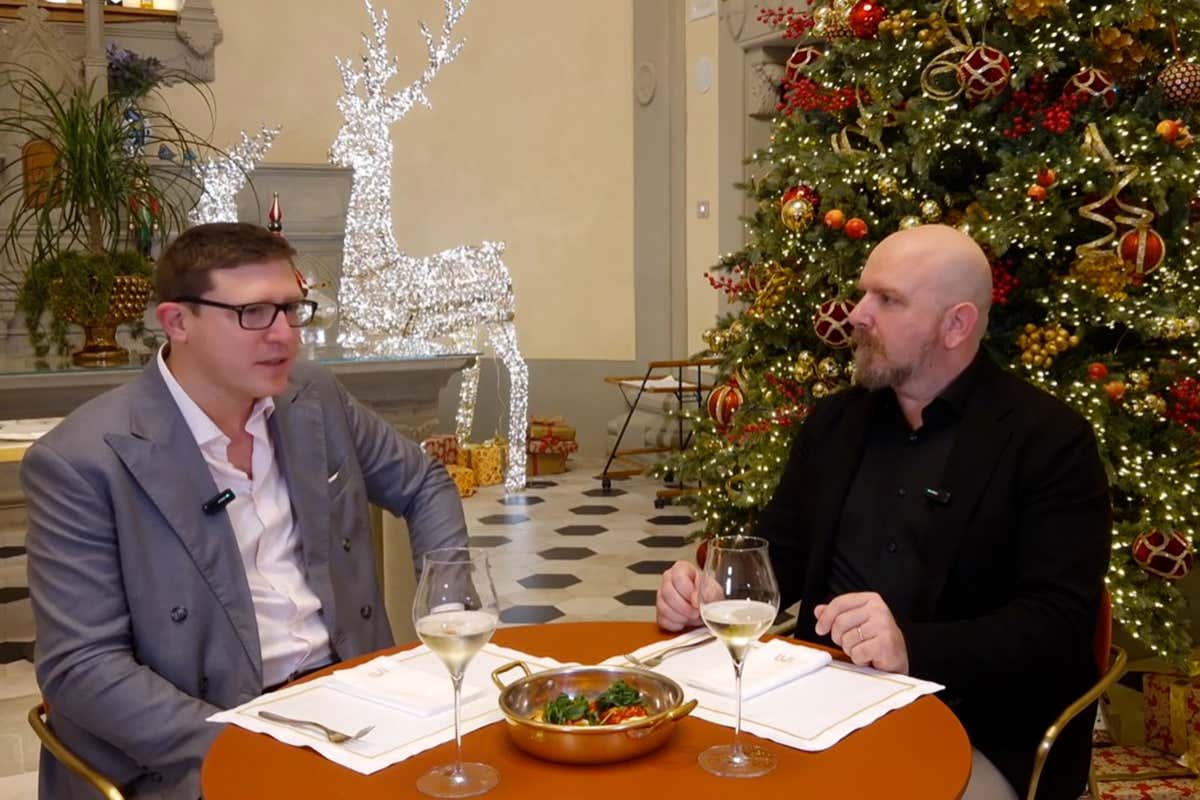 Tè Oolong e uova al pomodoro: la colazione di Natale all'interno di un ex monastero Tè Oolong e uova al pomodoro: la colazione di Natale all'interno di un ex monastero