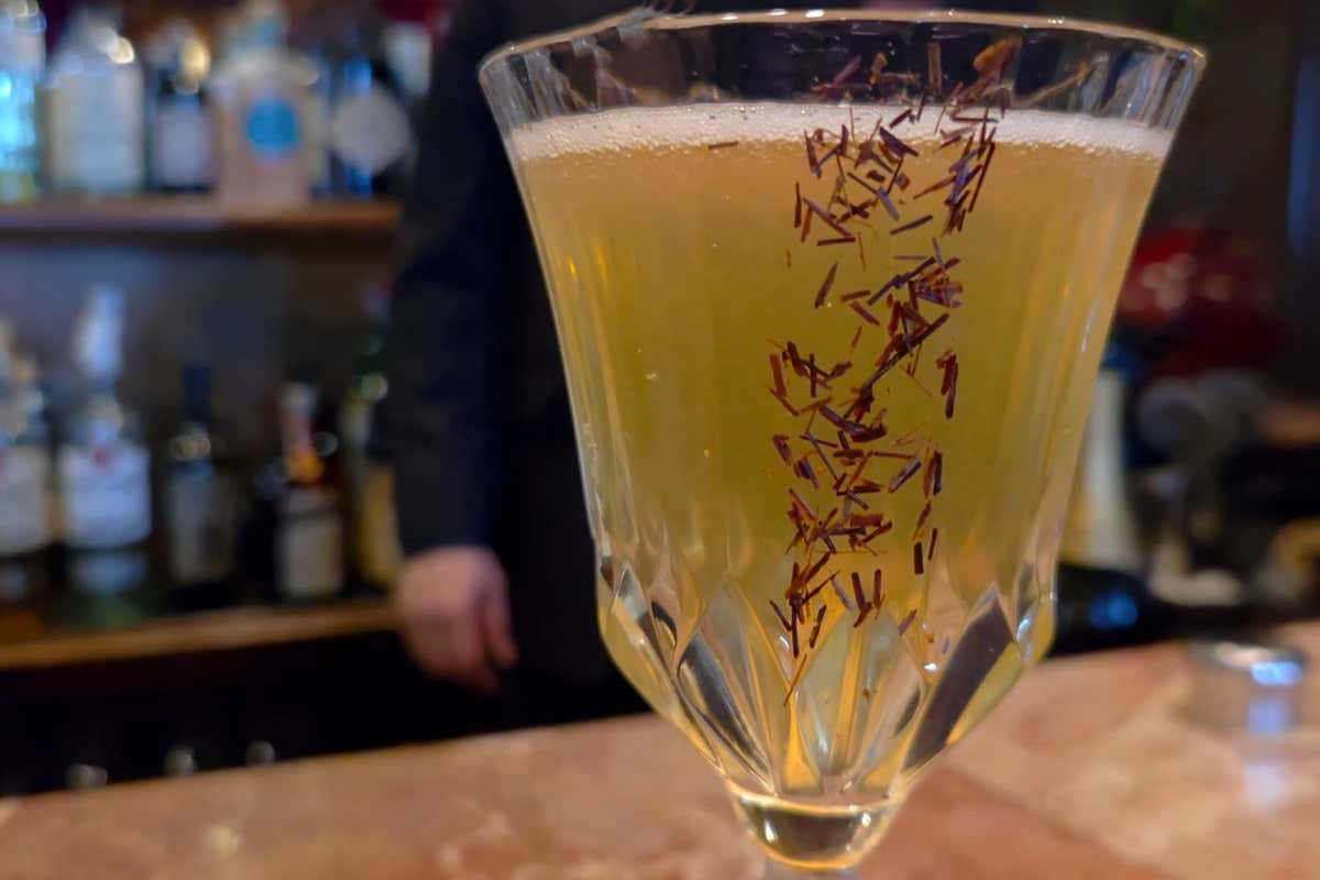 Al Metropole di Venezia il French 75 diventa africano: protagonista il Rooibos Al Metropole di Venezia il French 75 diventa africano: protagonista il Rooibos