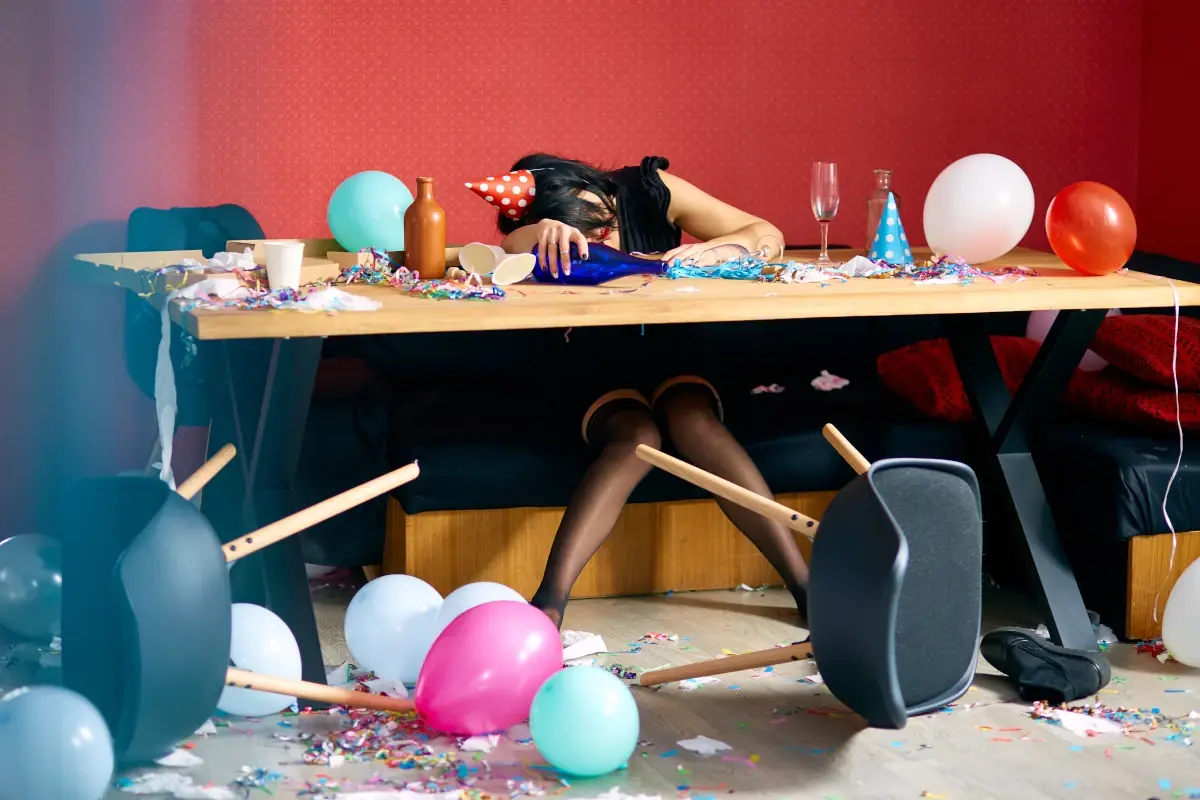 Airbnb, non &egrave; qui la festa: stop definitivo ai party in casa
