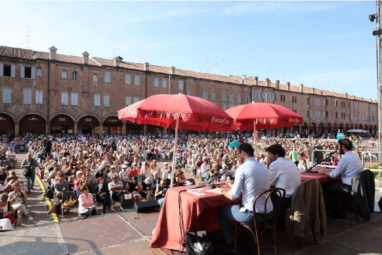 Un'immagine del Festivalfilosofia foto di Elisabetta Baracchi In Emilia tornano i menu filosofici per ristoranti ed enoteche