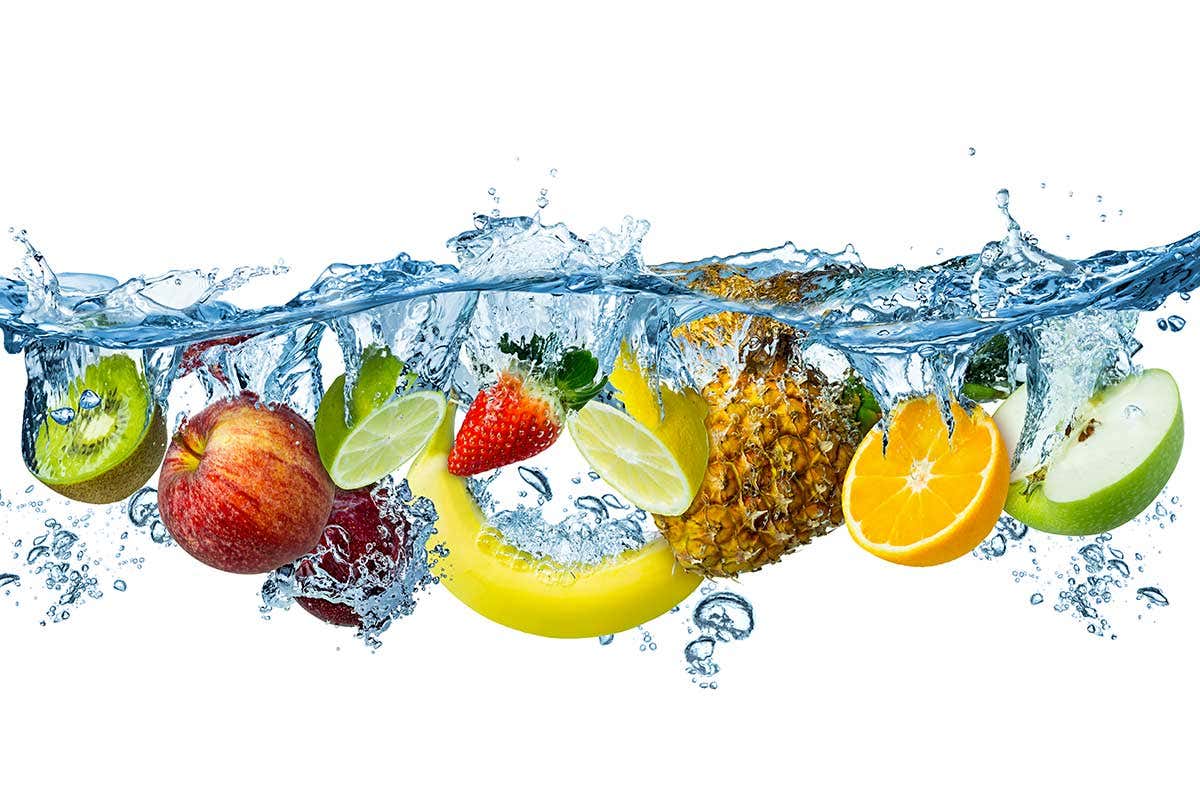 Con più frutta, più fibre. Con più fibre, maggior idratazione Con più frutta, più fibre. Con più fibre, maggior idratazione