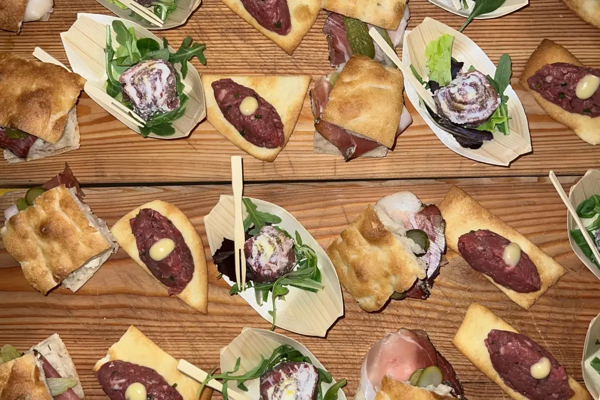 I finger food dello chef Paolo Betti Tenuta Volpare, un sogno biologico diventato realt&agrave;