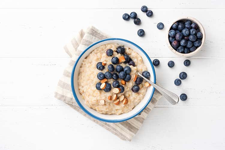 Carboidrati complessi e proteine Tutti i benefici dei fiocchi d'avena