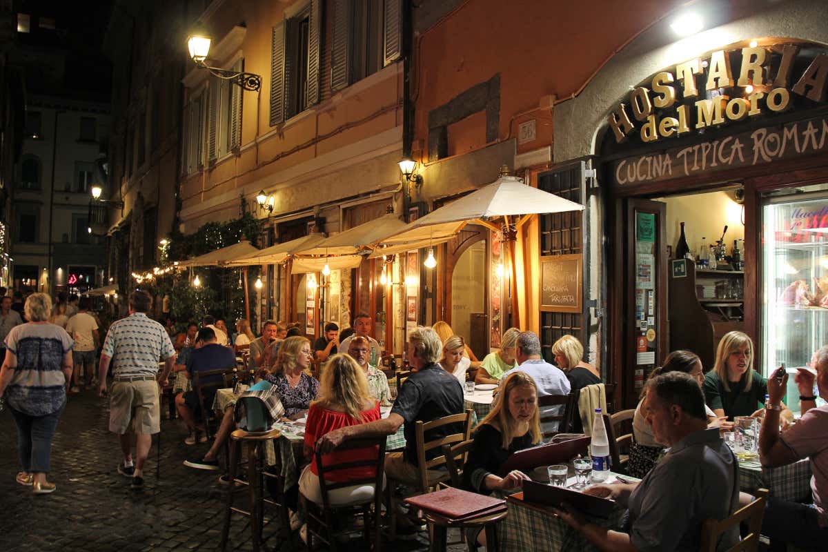 Rapporto Fipe: 23 miliardi di ragioni per cui l’Italia fa ancora innamorare... a tavola Rapporto Fipe: 23 miliardi di ragioni per cui l’Italia fa ancora innamorare... a tavola