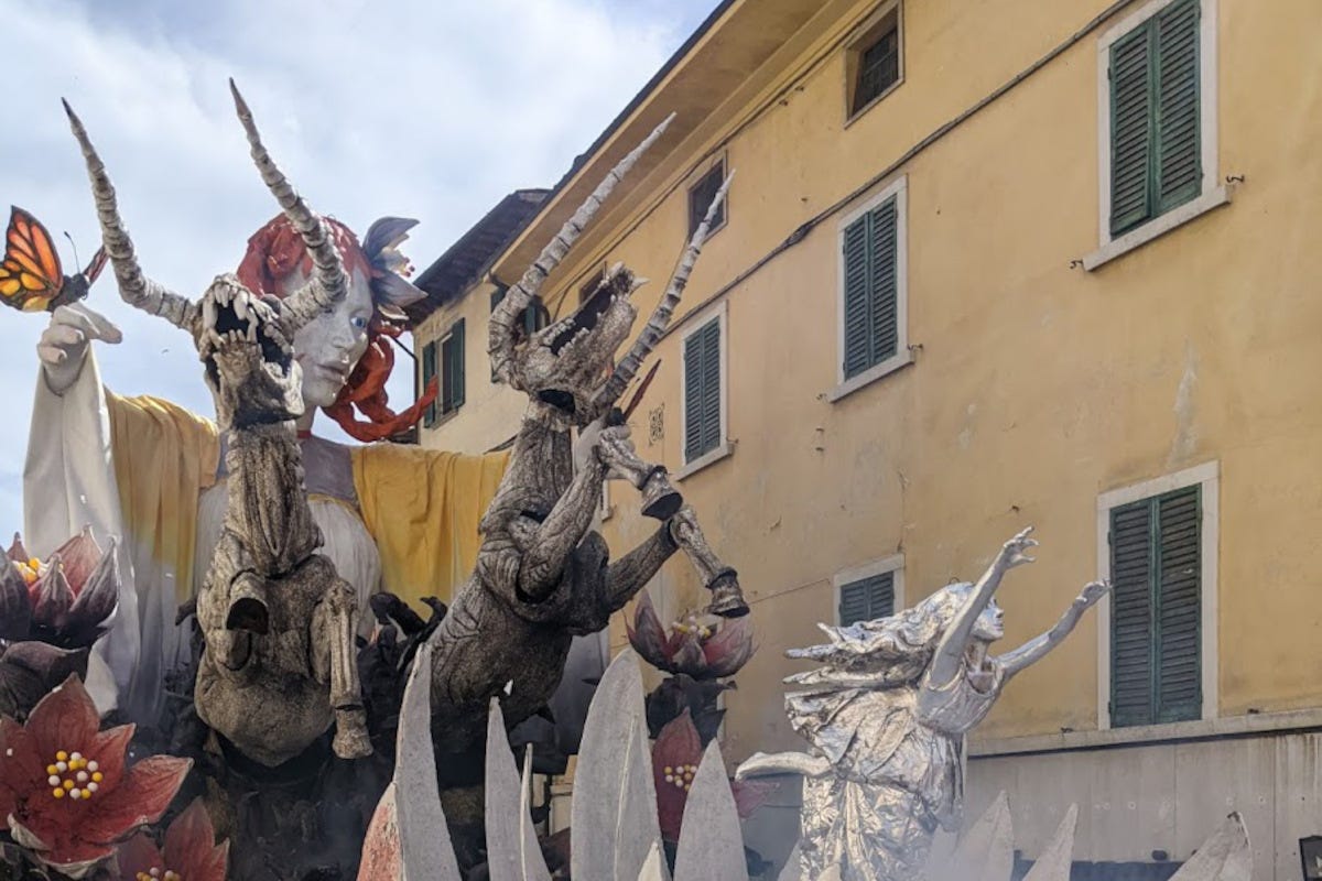 Quattro i carri allegorici in gara A Foiano della Chiana torna il Carnevale. Quattro maxi carri e grafica rinnovata