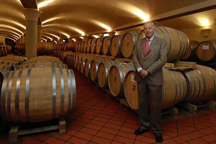 Ambrogio Folonari Vino, ma ora anche ristorazione (e un libro di ricette): i Folonari, un vulcano di accoglienza