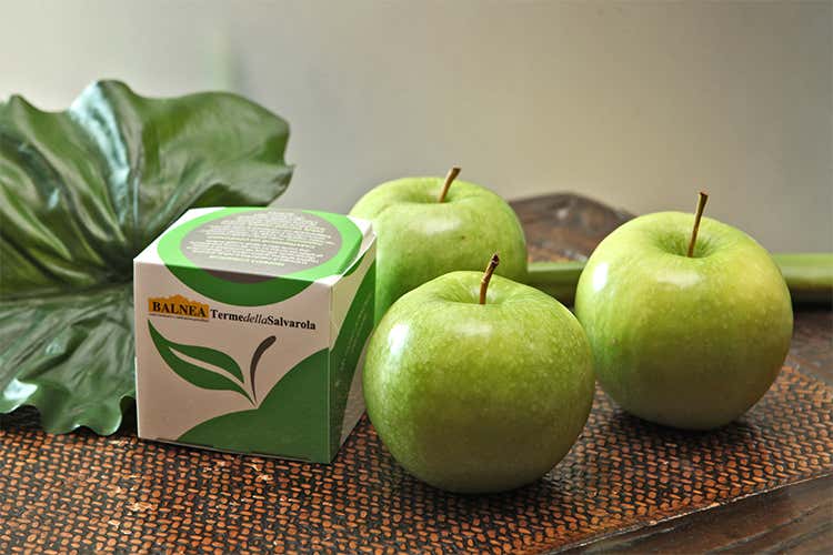 (Food & Beauty Frutta, buona non solo da mangiare) (Food & Beauty Frutta, buona non solo da mangiare)