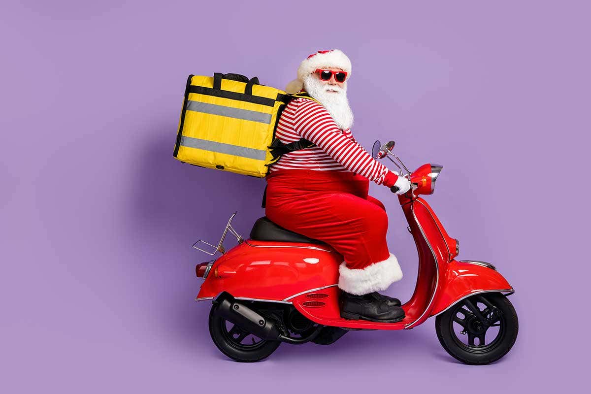 A Roma Deliveroo ha inaugurato la Christmas Box A Natale si regala un delivery grazie a Deliveroo Christmas Box A Roma Deliveroo ha inaugurato la Christmas Box A Natale si regala un delivery grazie a Deliveroo Christmas Box