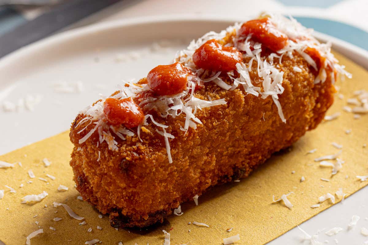 La pizza tonda romana incontra la contemporanea napoletana da Fornace Stella & Muscas