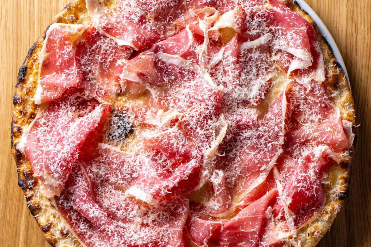 “I Massimi” a Roma: la nuova pizzeria immersa nel verde della Riserva Naturale