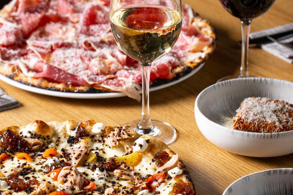 “I Massimi” a Roma: la nuova pizzeria immersa nel verde della Riserva Naturale