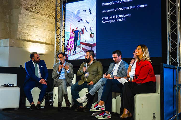 Antonello Magist&agrave;, Teodosio Buongiorno, Riccardo Melillo, Mattia Strafella, Fabio Rizzo e Barbara Politi - I giovani al centro di FoodExp3&ordf; edizione di successo a Lecce