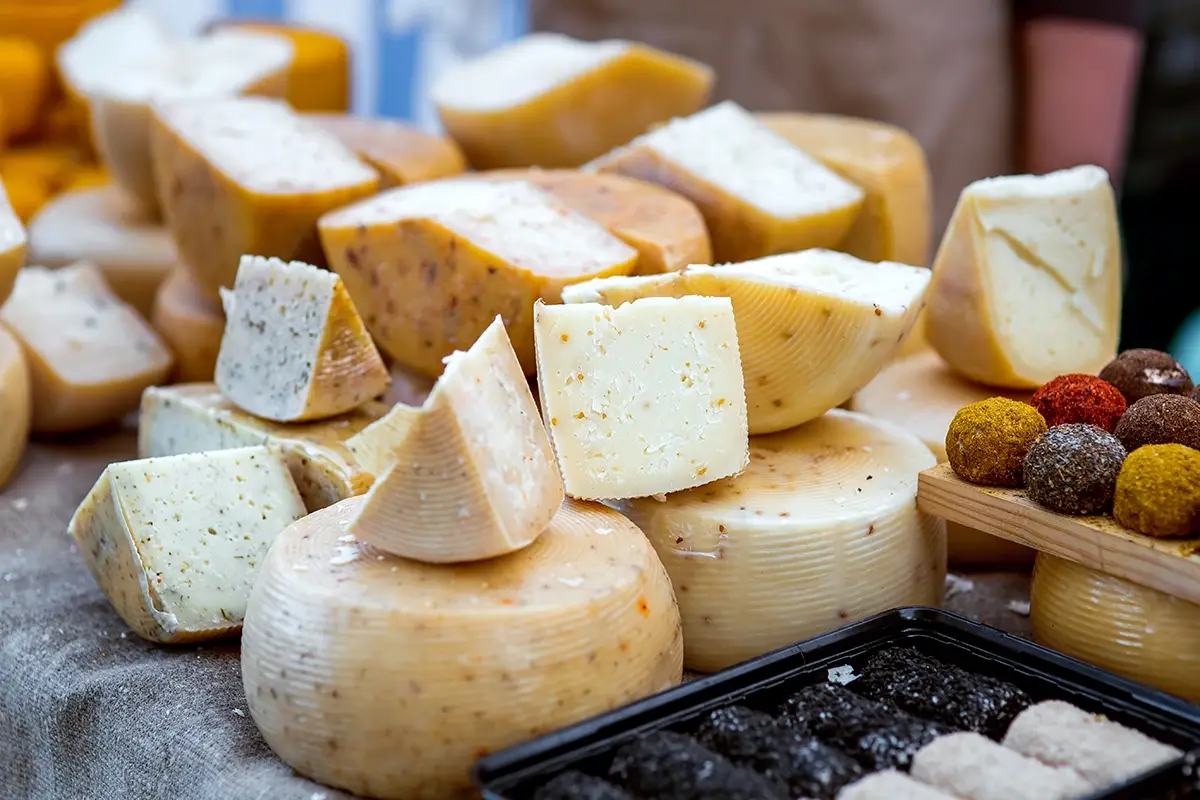 In gara pi&ugrave; di 4mila formaggi da 48 Paesi World Cheese Awards 2021, spagnolo il migliore, due italiani tra i top 16