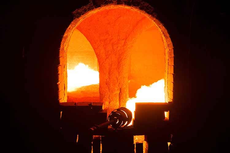 Citt&agrave; che incontri, stile di ceramica che trovi Alla scoperta della ceramica Tra arte, cibo e borghi storici