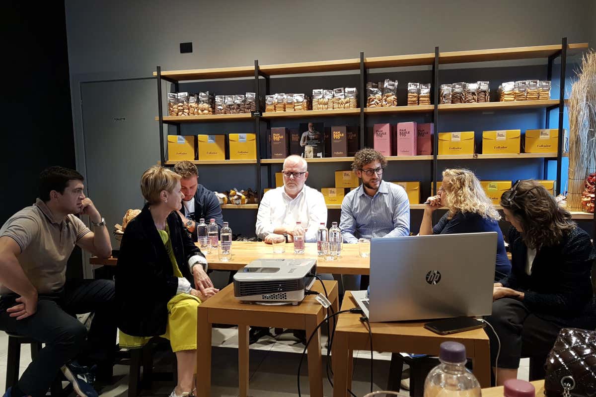 La tavola rotonda andata in scena a Forno Follador A Follador è di scena il “grande freddo”: abbattere il pane per non abbattere i panifici