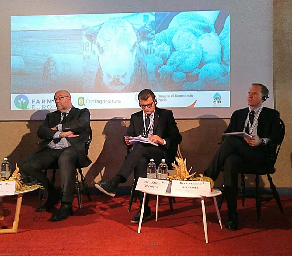 Stephane Travert, Gian Marco Centinaio e Massimiliano Giansanti (Global Food Forum 2018 Italia e Francia fanno squadra) Stephane Travert, Gian Marco Centinaio e Massimiliano Giansanti (Global Food Forum 2018 Italia e Francia fanno squadra)