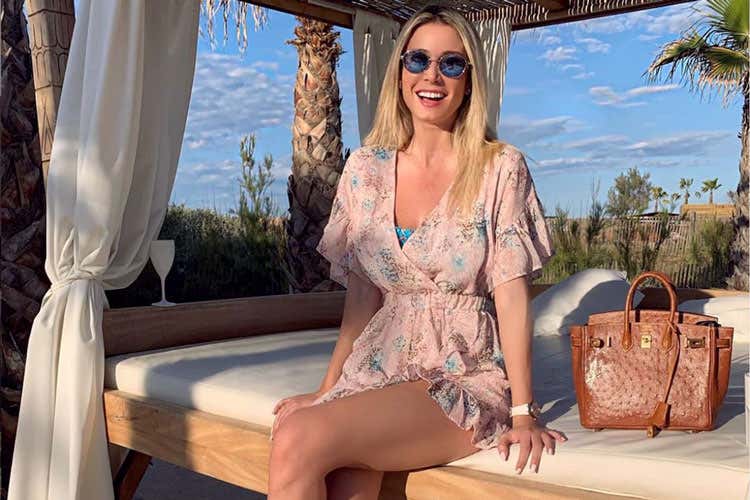 Diletta Leotta in vacanza (Le foto dei vip negli alberghi I post segnalati all&rsquo;Antitrust)