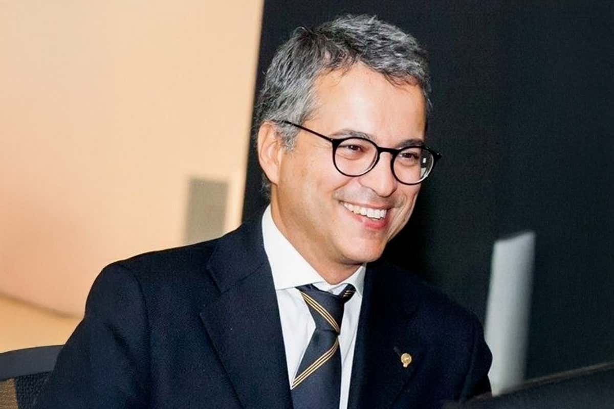 Abbinare la pizza napoletana al vino: il progetto di Avpn e Ais Campania Abbinare la pizza napoletana al vino: il progetto di Avpn e Ais Campania