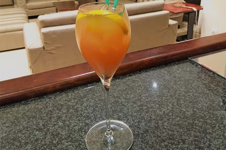 (Per diventare barman, non solo passione ma anche sacrificio e dedizione al lavoro)