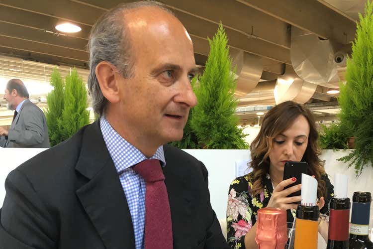 Lamberto Frescobaldi - Frescobaldi, sei tenute per una filosofiaCultivating Toscana diversity