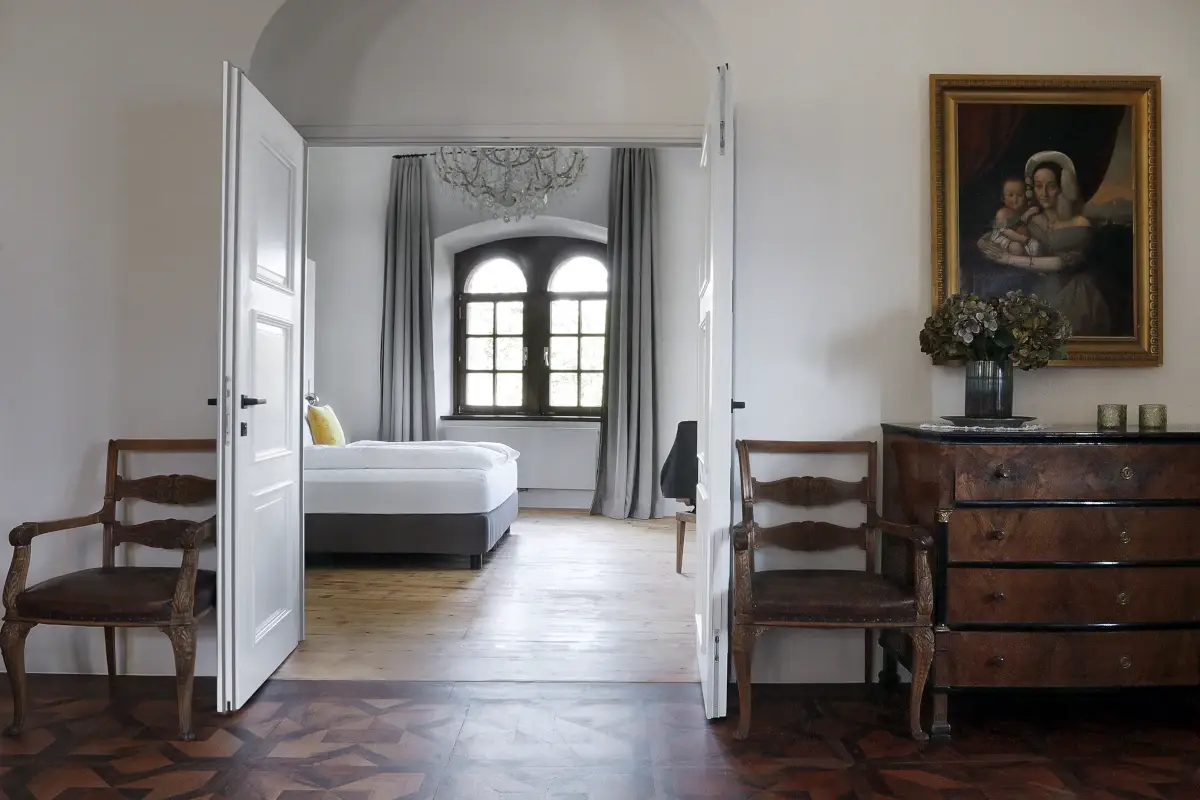 Ristrutturazione fedele alle origini Schloss Freudenstein, dimora storica circondata da vigneti
