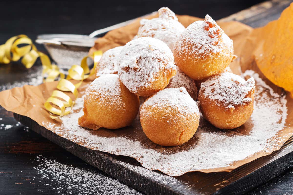 Dolci tradizioni di Carnevale. Da nord a sud regna il fritto