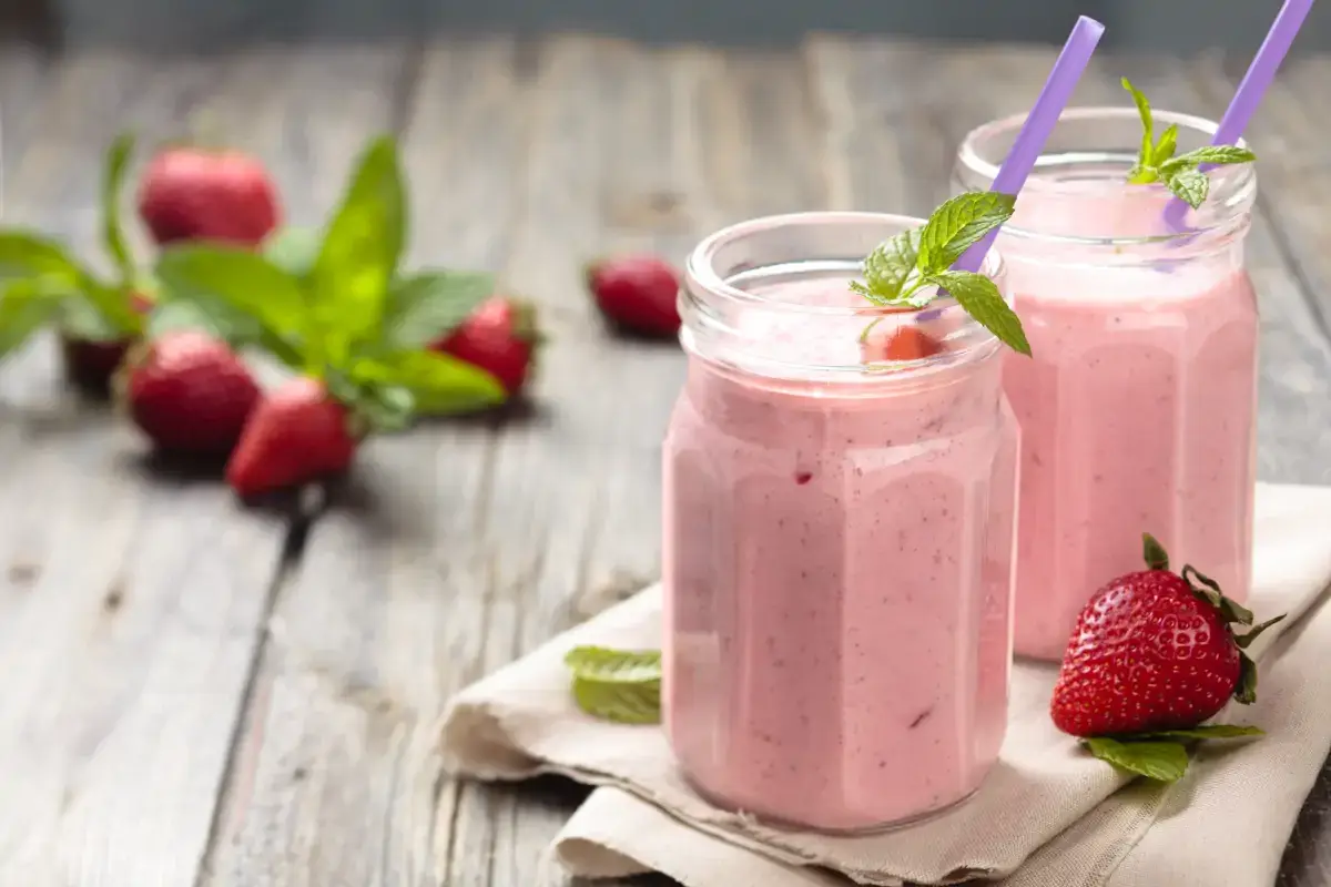Un toccasano anti-age coi frutti rossi Un frullato alleato della pelle Inauguriamo al meglio la Primavera