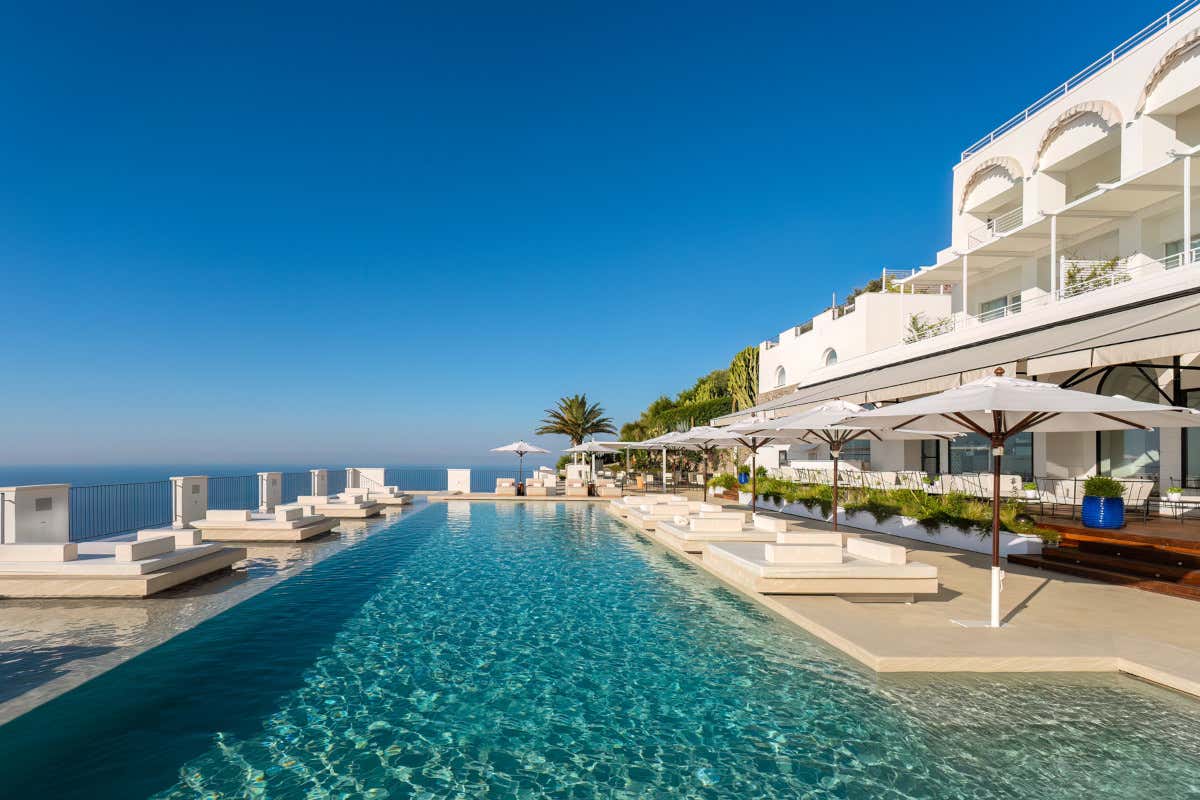 Furore Grand Hotel: relax, alta cucina e benessere sulla Costiera amalfitana