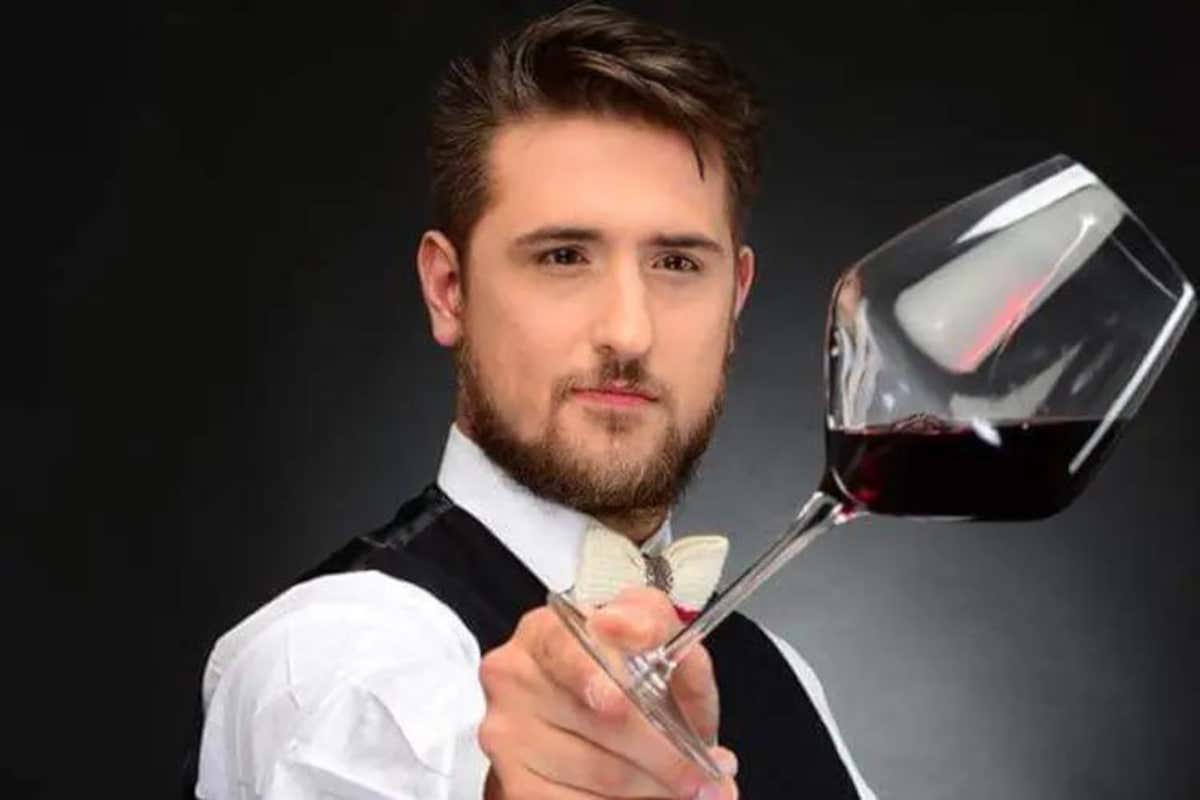 La sala non è morta: siamo noi che l’abbiamo lasciata marcire La sala non è morta: siamo noi che l’abbiamo lasciata marcire