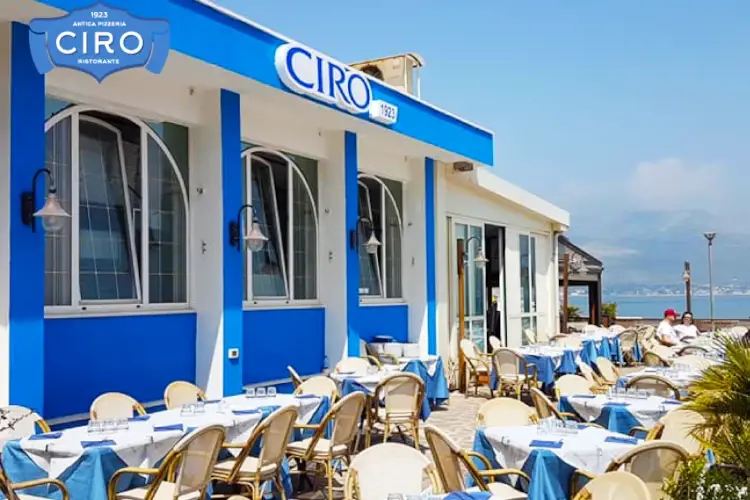 L'esterno di Antica Pizzeria Ciro 1923 a Gaeta Antica Pizzeria Ciro 1923, dove la tradizione &egrave; di casa