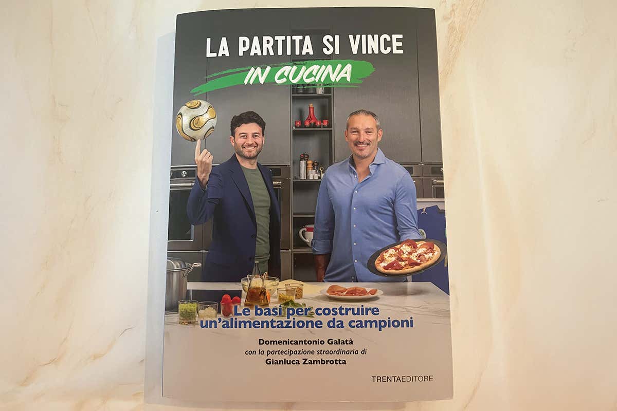 Sport e alimentazione: in un libro i consigli di Zambrotta e del nutrizionista Galatà Sport e alimentazione: in un libro i consigli di Zambrotta e del nutrizionista Galatà