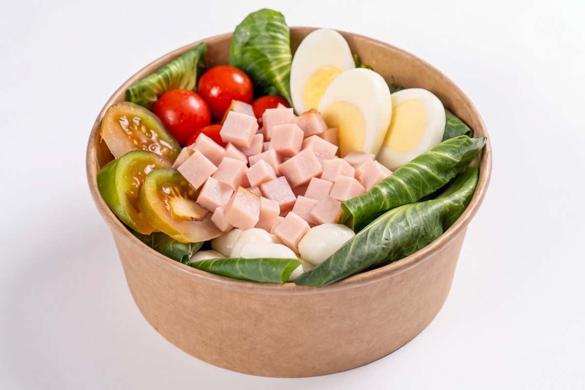 Tagliato a cubetti, l'Arrosto di Tacchino può diventare l’ingrediente principale di bowl e pokè